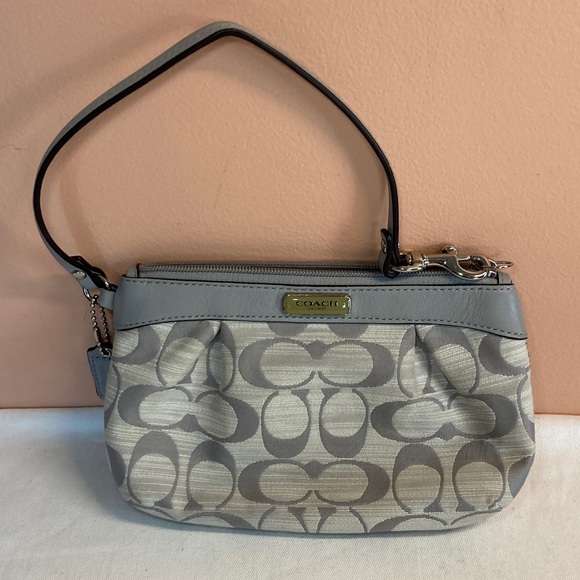 Coach Wristlet - Picture 1 of 8